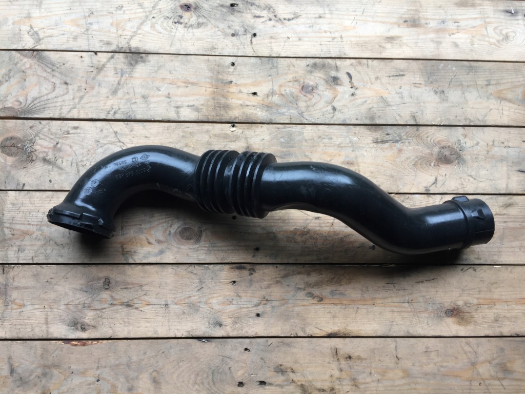 фото №1, Waz шланг воздуха vivaro trafic 8200865653