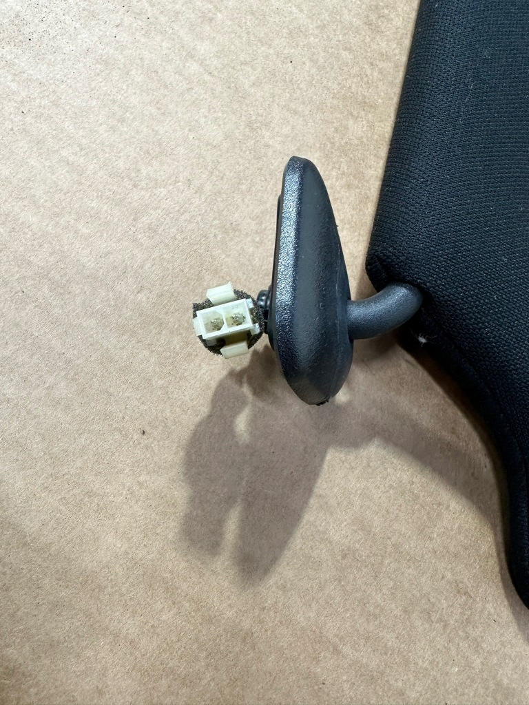 Купити Козирок лівий, сонцезахисний козирок ліва, накладка ліва infiniti m30, q70 чорний