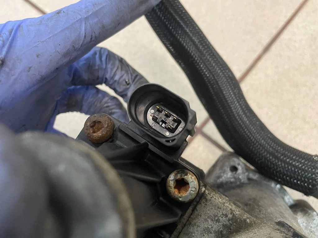 фото №10, Клапан egr 50590603 радиатор выхлопных газов 31325030 volvo xc60 2.4 d5