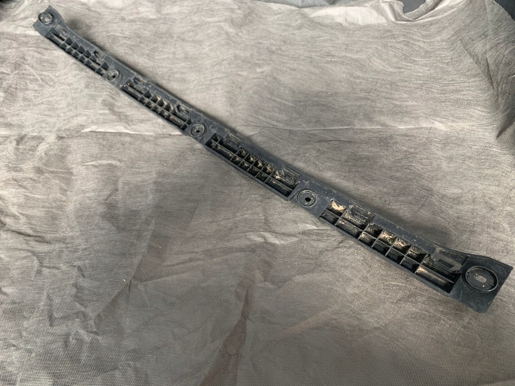 фото №6, Tesla model s напрямна бампера заднього 6007724-00-d