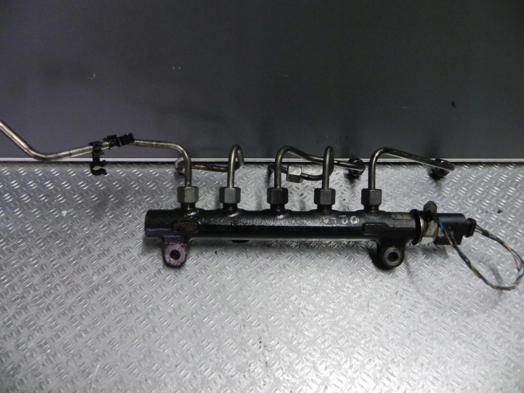 фото №1, Chevrolet orlando 2.0 vcdi 12r молдинг впрыскная