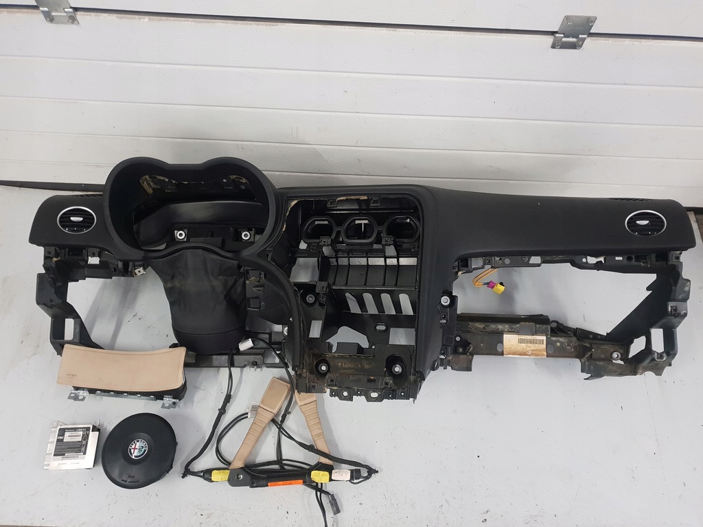 фото №1, Alfa romeo 159 air bag приборная панель консоль подушка