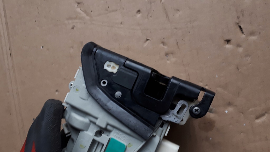 фото №8, S6 c7 4g a6 замок дверь правый перед 5 pin a4 b8 a5