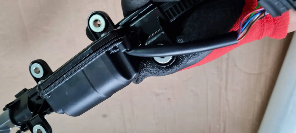 фото №7, A5 8w podajnik поперечина регулировка левый перед 8w6857759