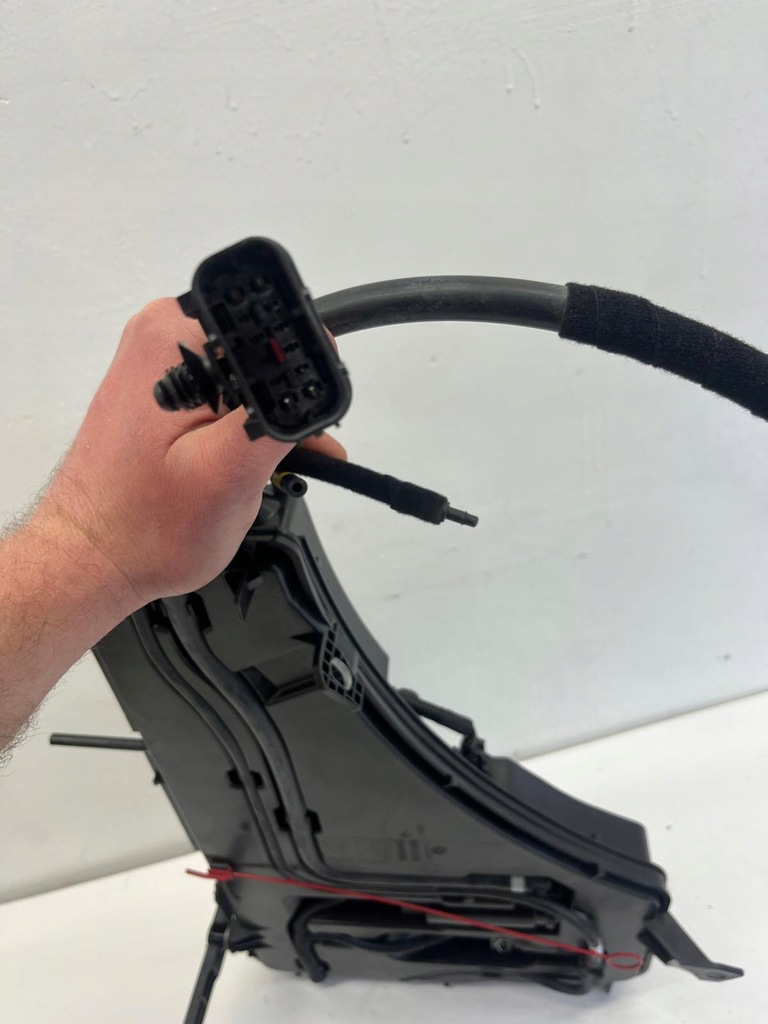 фото №7, Alfa romeo stelvio бак омывателя 50556493