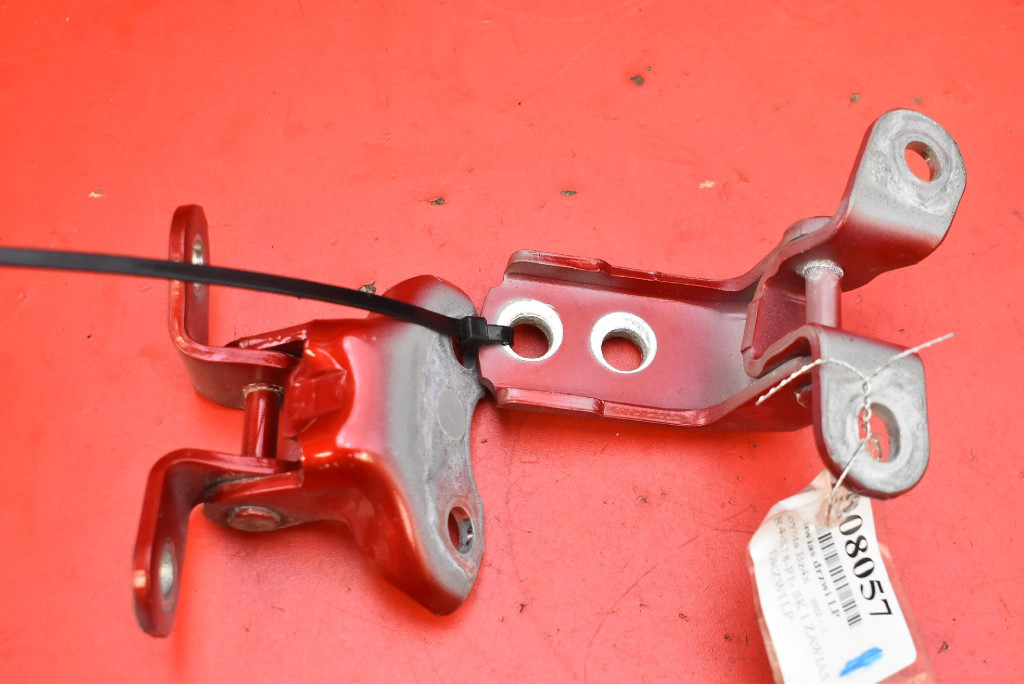 фото №1, Петля петлі двері лівий перед toyota bz4x 22-