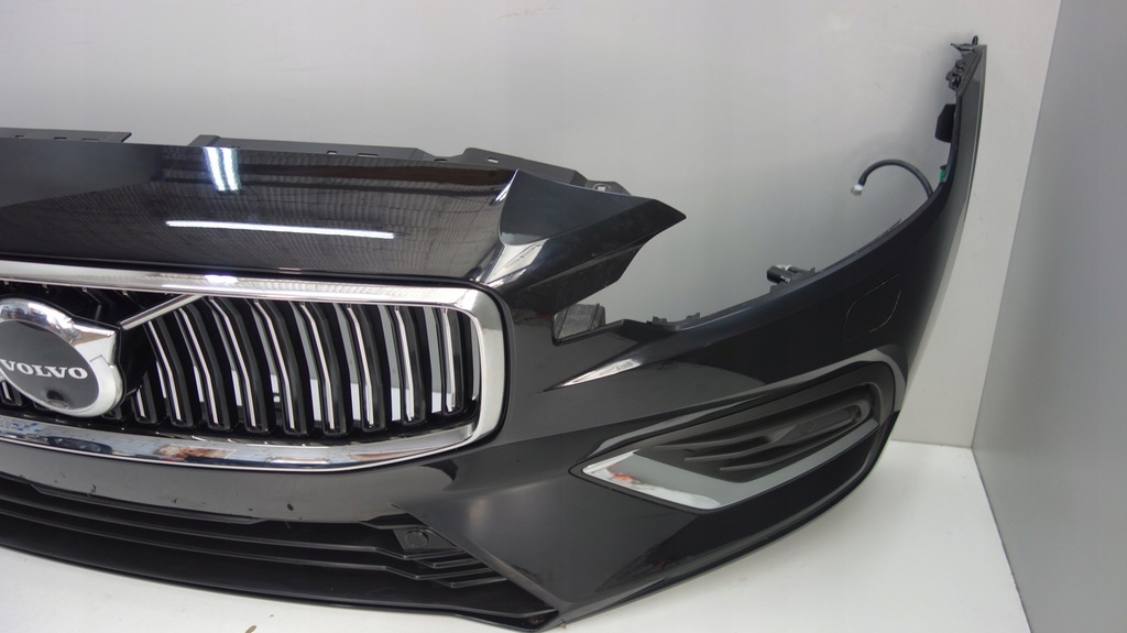 фото №7, Volvo s60 v60 iii бампер передній kompletny камера