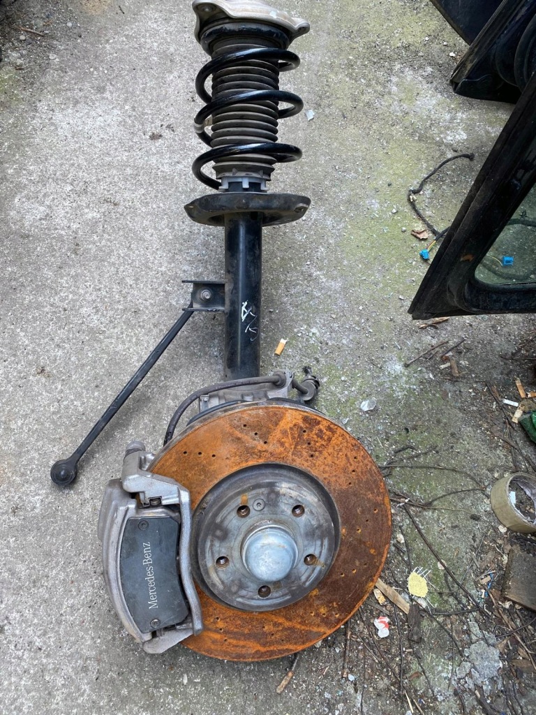 Купить Амортизационная стойка поворотный кулак mercedes gla набор amg левый lub правый