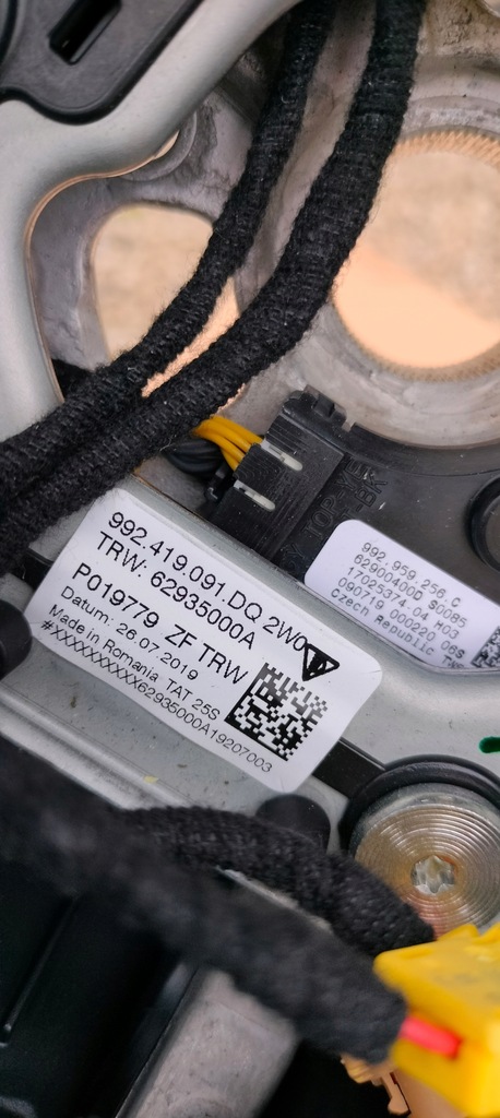 фото №9, Повітропровід porsche 911 992 alcantara