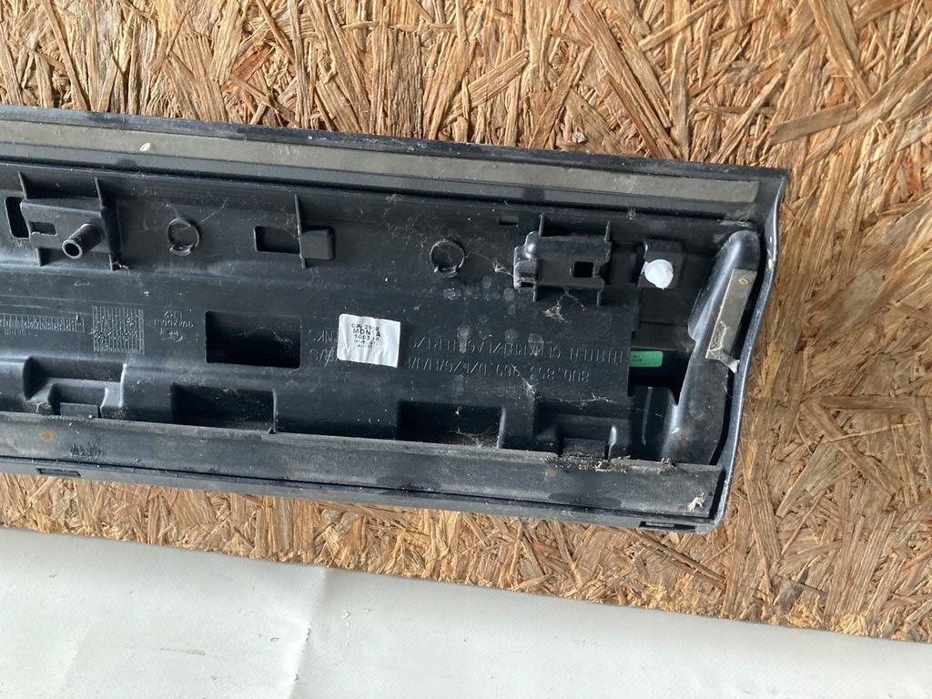 фото №5, Audi q3 левая молдинг дверь задняя 8u0853969d/e