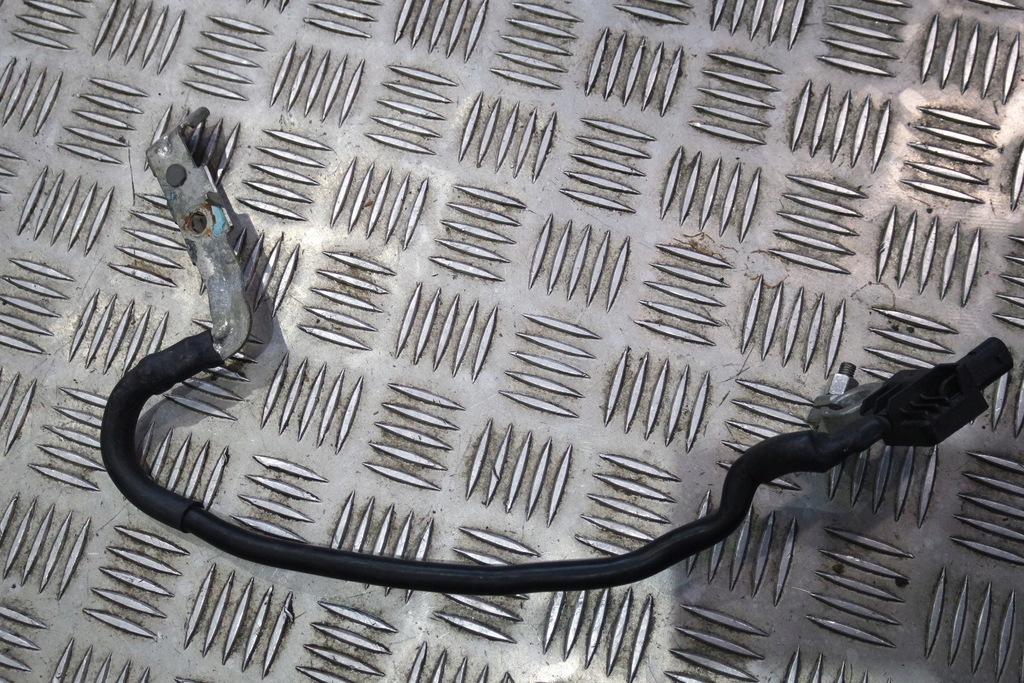 фото №1, Клема мінус audi a3 8v відсутній oem