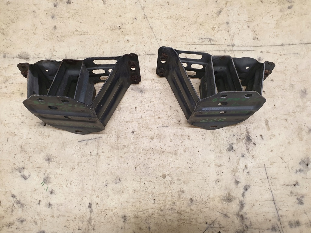 фото №4, Toyota avensis t25 зона деформации задняя kombi