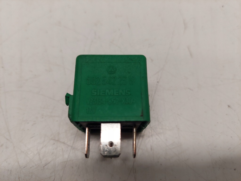 фото №1, Реле mercedes зелёный 0025422319