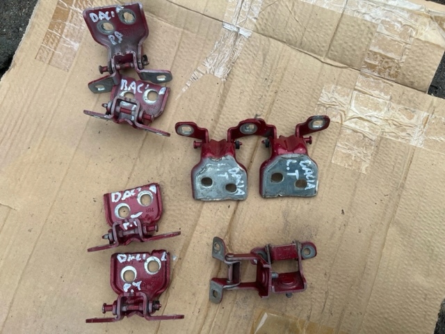 фото №2, Dacia sandero stepway ii петлі двері кришки