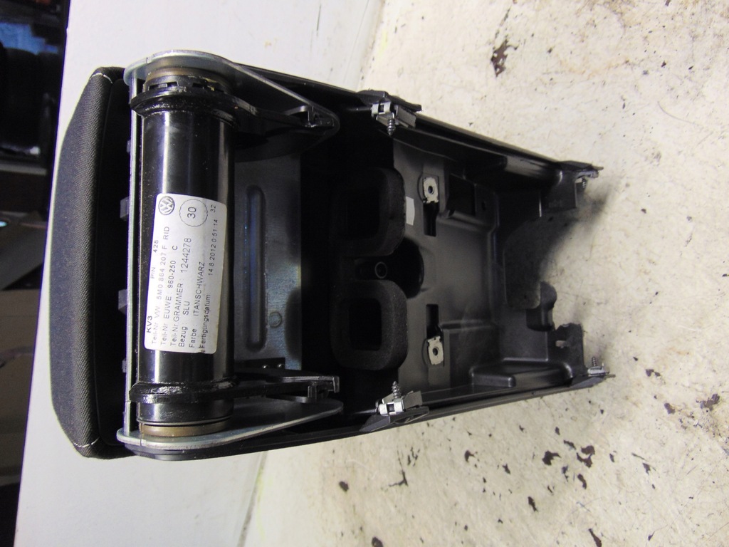 фото №12, Подлокотник vw golf 5 v + plus europa