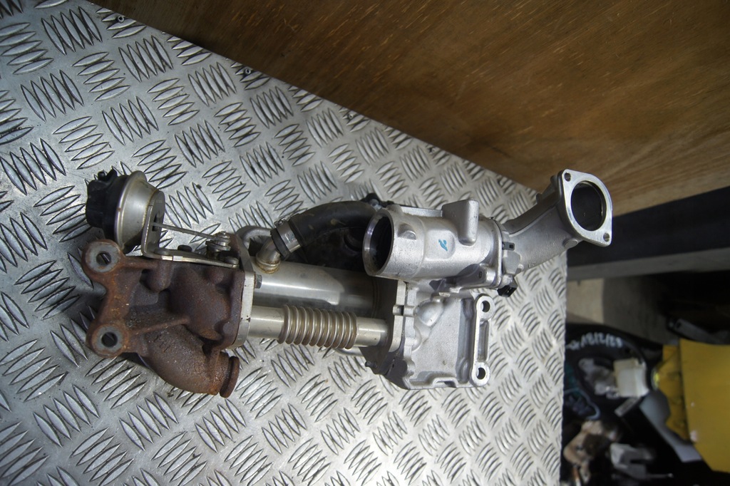 фото №10, Клапан egr duster 1.5 70036814