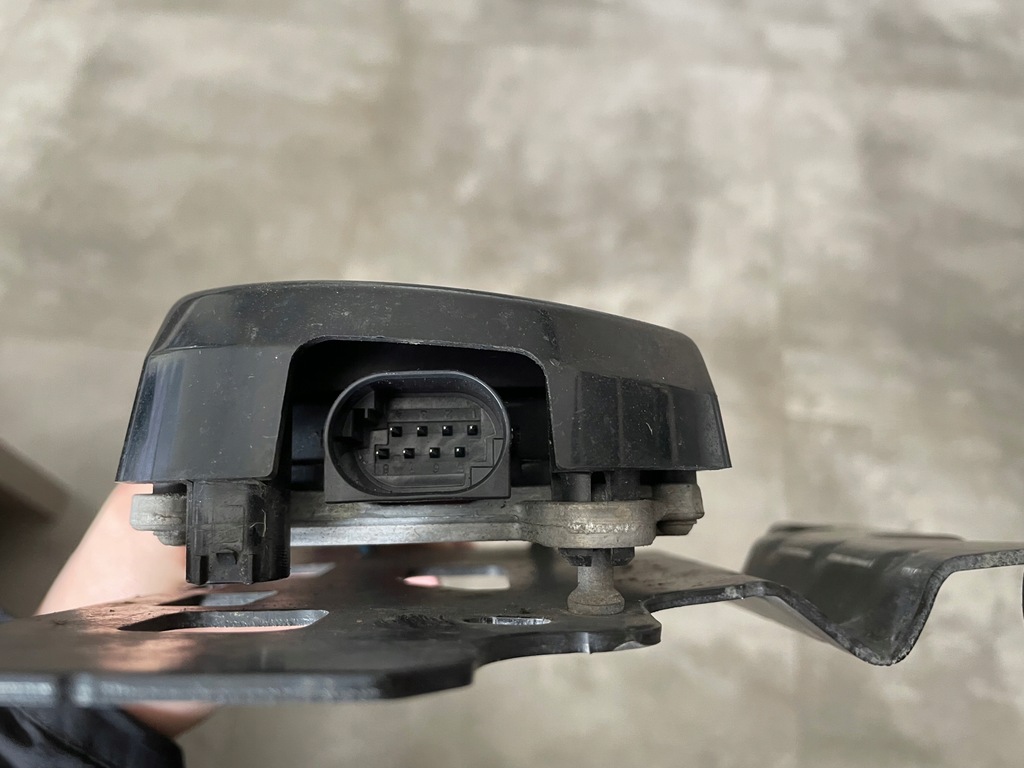 фото №3, Радар датчик distronic bmw x6 f95