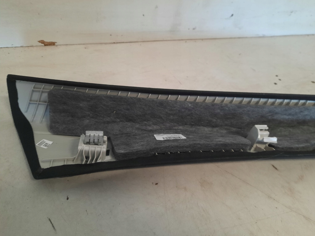 фото №8, Mercedes klasa e s214 w214 23- защита стойка стекло перед левая a2146902101