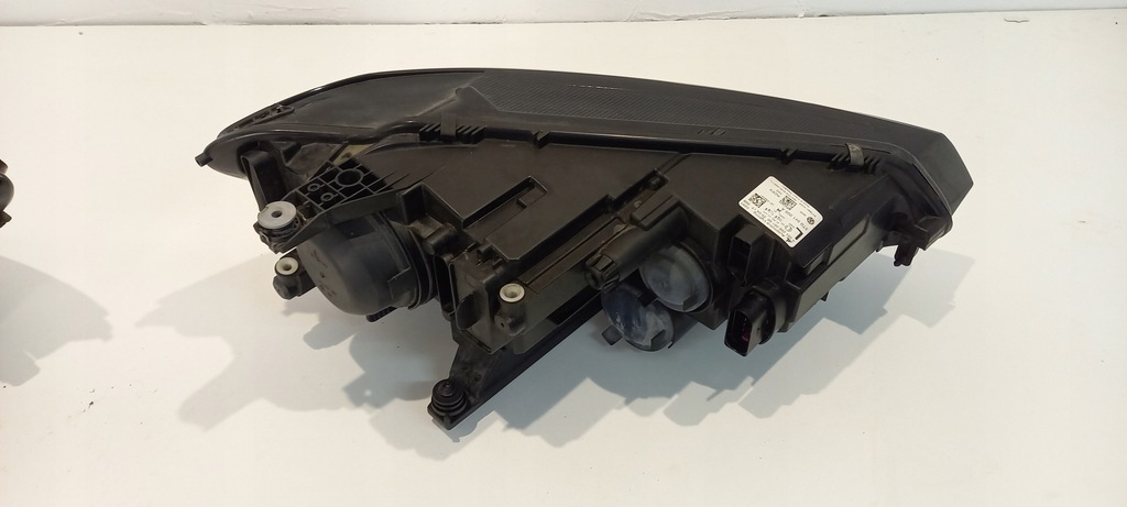 фото №12, Vw touran iii 5tb ліва права лампа перед передня