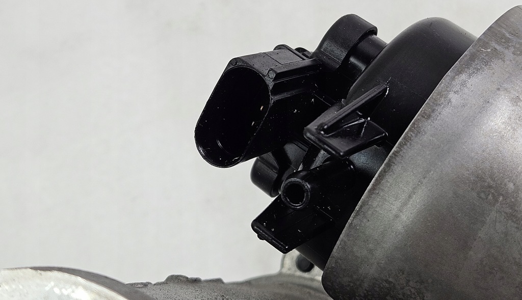 фото №11, Турбонагнетатель vw multivan transporter caravelle t6 crafter ii 2 2.0 tdi