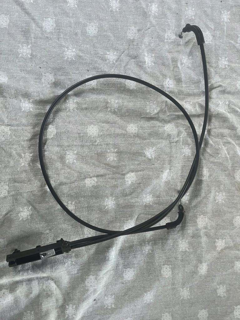 фото №1, Bmw 1 f40 f44 передняя капот трос замка 51237467657