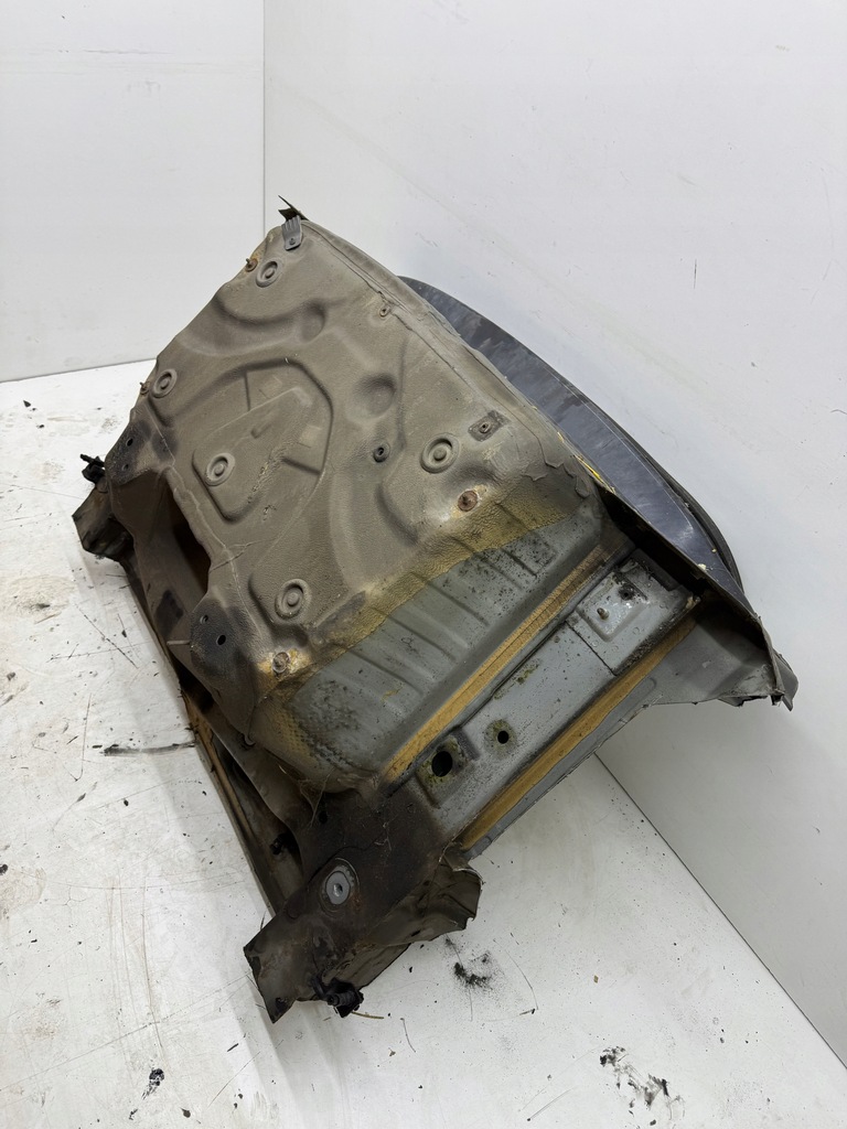 фото №13, Audi a6 s6 c7 sedan поддон усилитель пол багажника pas lx7u