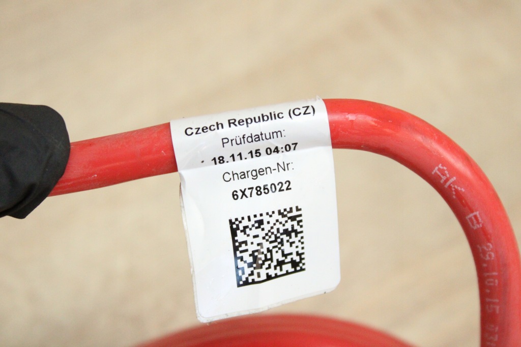 Купить Оригинальная жгут провода плюсовой аккумулятор audi a6 c7 4g0971225g 70km