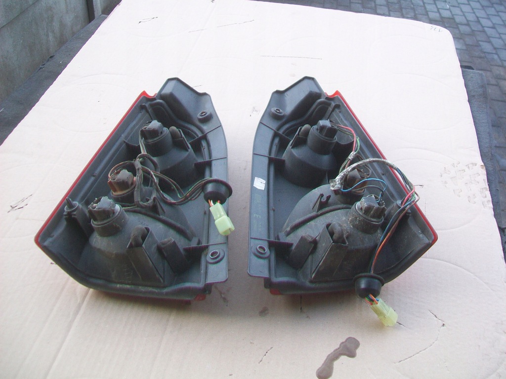 фото №5, Лампа задняя p+l комплект opel agila i a