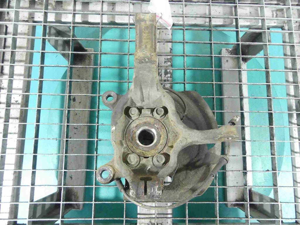 фото №2, Поворотный кулак правая ступица перед renault koleos i