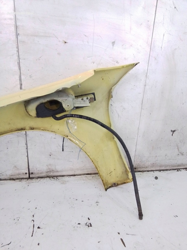 Porsche boxster 986 крыло  правый  перед Недорого