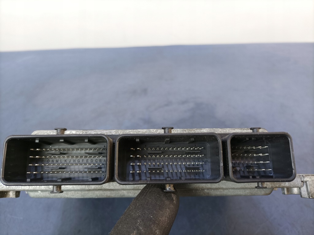 фото №4, Dacia lodgy 1.2 tce блок управления двигателя 237104145r