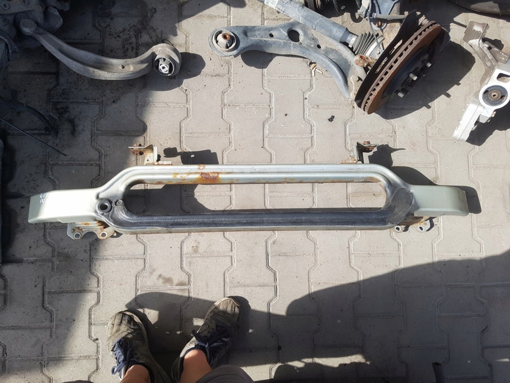 фото №1, Peugeot 407 04r- балка бампера перед