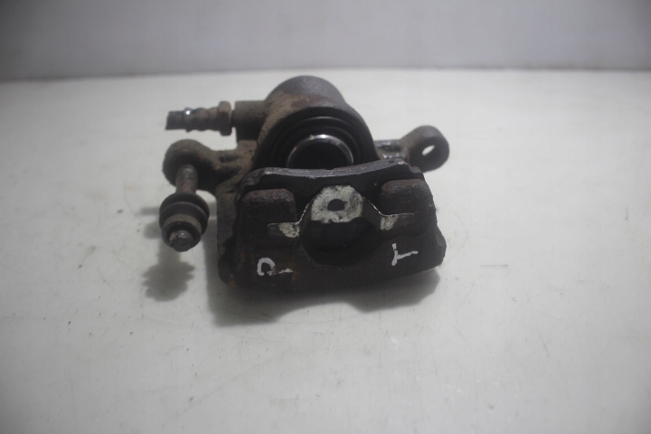 фото №3, Суппорт тормоза правый задняя outlander i 2.0 16v