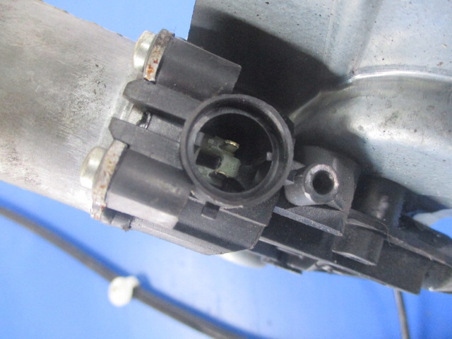 фото №3, Clio iii 3d подъемник стекло перед правый 2pin