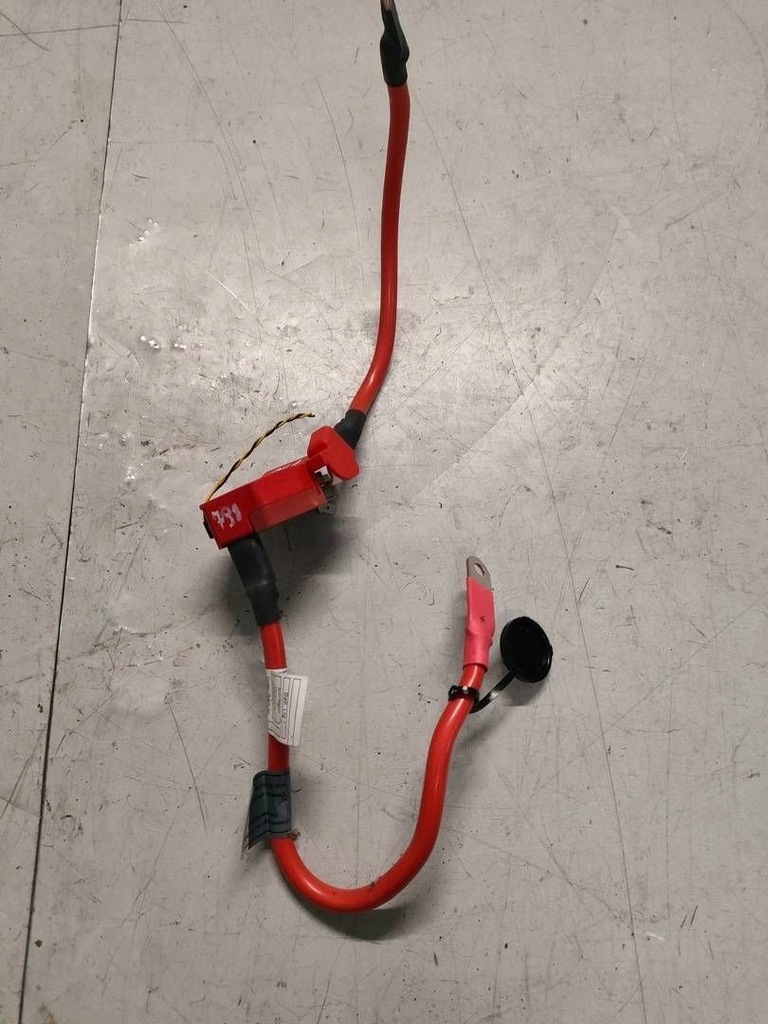 фото №1, Bmw f30 клемма плюсовая 9259424