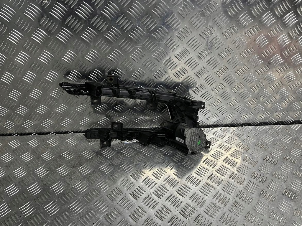 фото №2, Противотуманная фара vw e golf vii левый