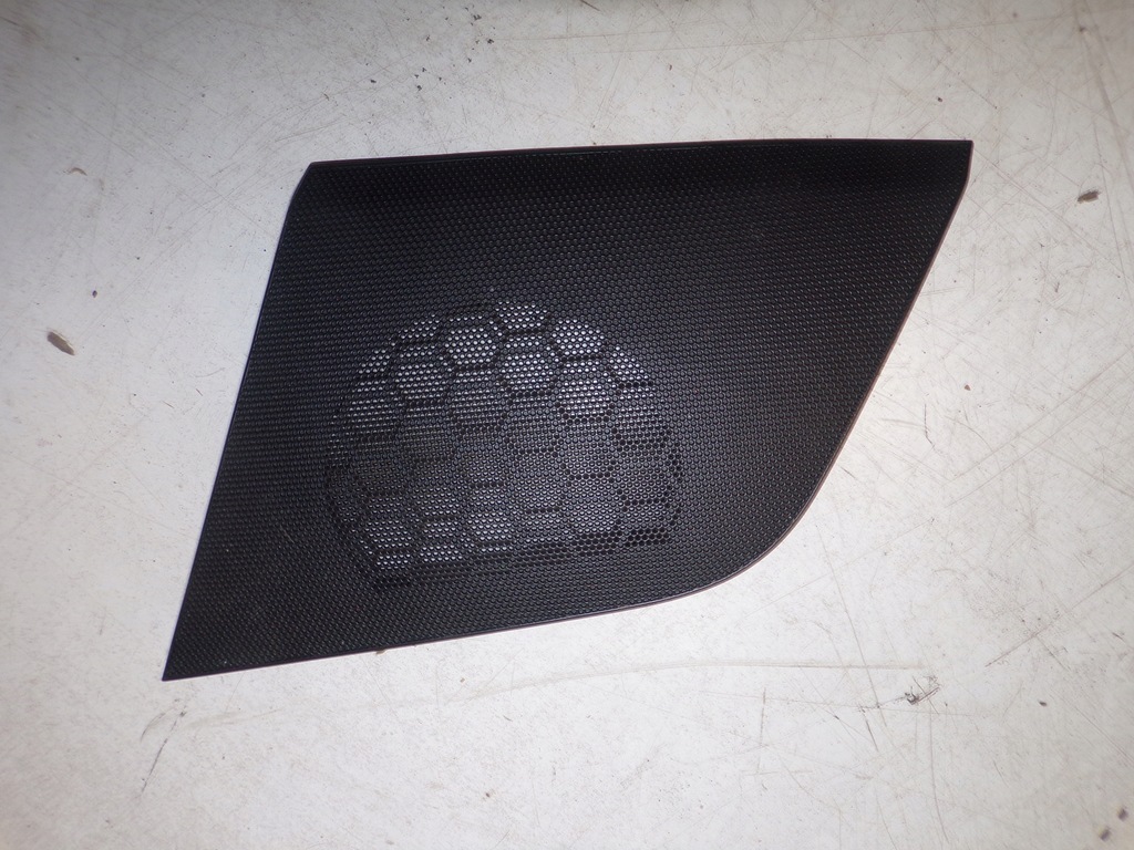 фото №1, Захист динаміка консолі ліва audi a5 8t 8t0857227