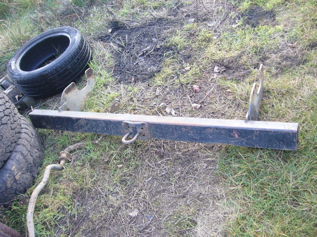 фото №1, Toyota hilux vii балка задня