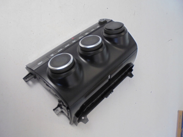 фото №1, Панель кондиционера jaguar e-pace 19r