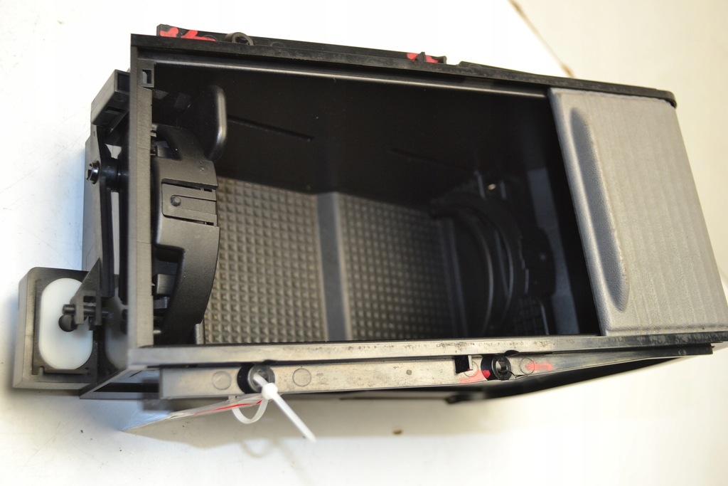 фото №10, Mercedes r129 sl бардачок між сидіння шторка