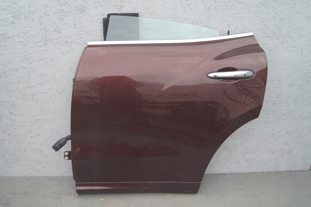 фото №1, Maserati levante двері задня задні ліва