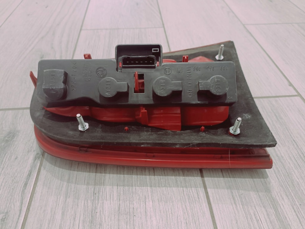 фото №6, #1u9945096b#1u9945112b# лампа задня права skoda octavia ii kombi