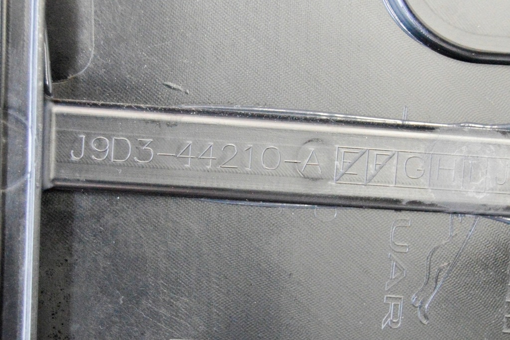 фото №6, Jaguar i-pace x590 ev400 задній спойлер кришки багажника j9d3-44210-a 2019