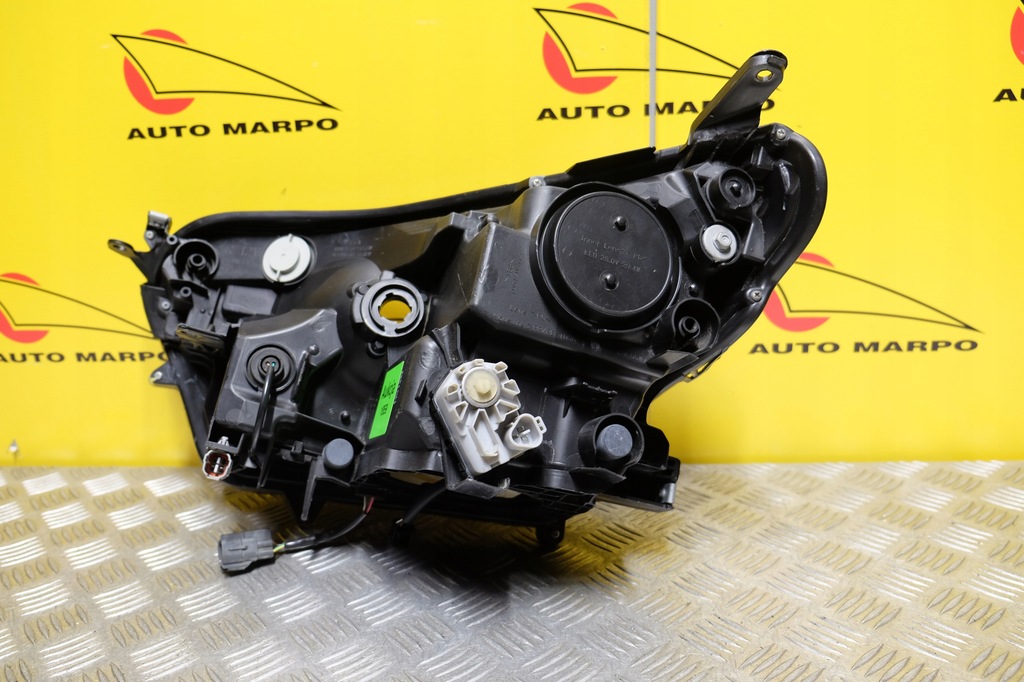 фото №10, Toyota rav4 lift 2015- фара лампа перед full led r eu