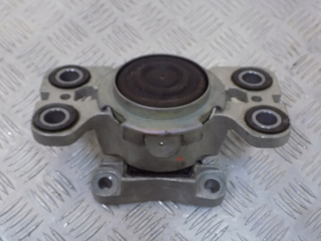 фото №3, Jaguar e pace кронштейн подушка двигателя