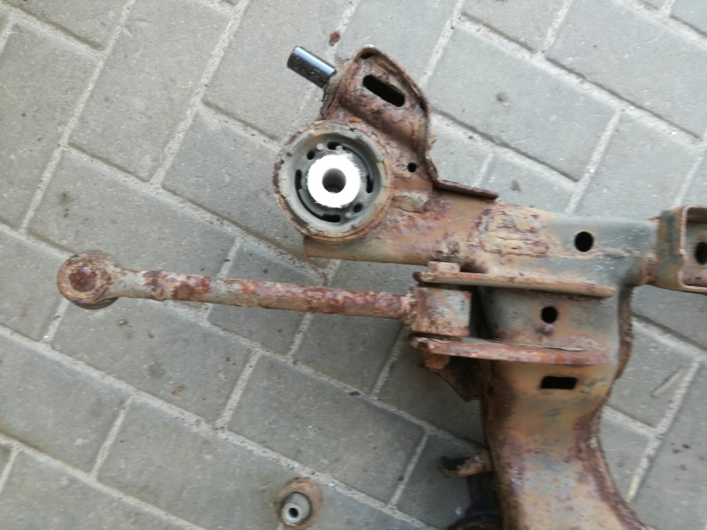 фото №3, Subaru outback iv 2009-14rok балка подвеска задняя