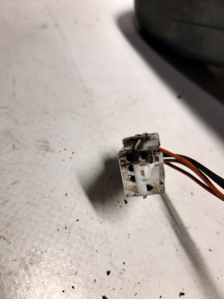 фото №6, Дзеркало ліва volvo 1 i s40 v40 електричний 5 pin