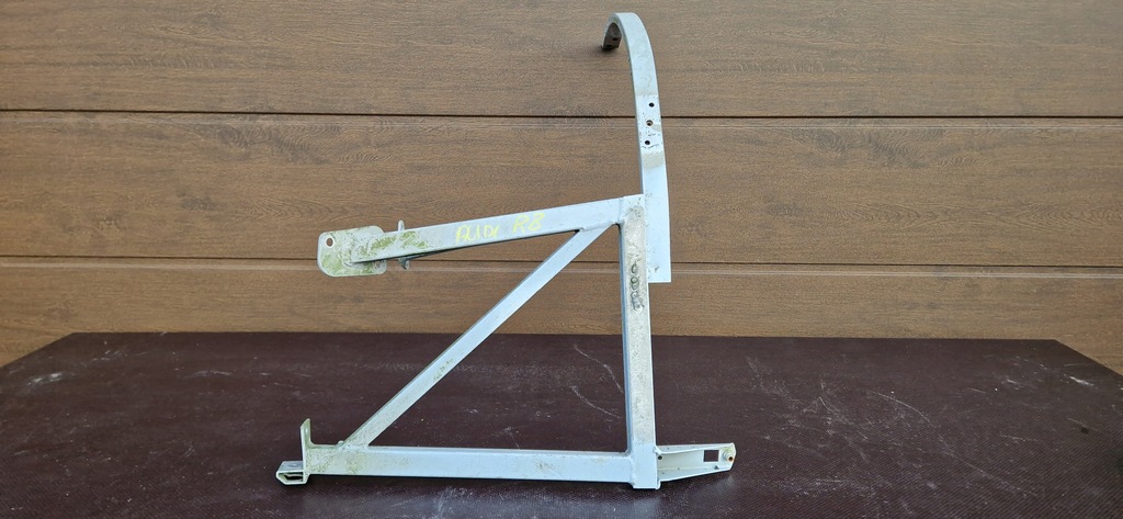 фото №1, Audi r8 4200805371a кронштейн кронштейн лівий