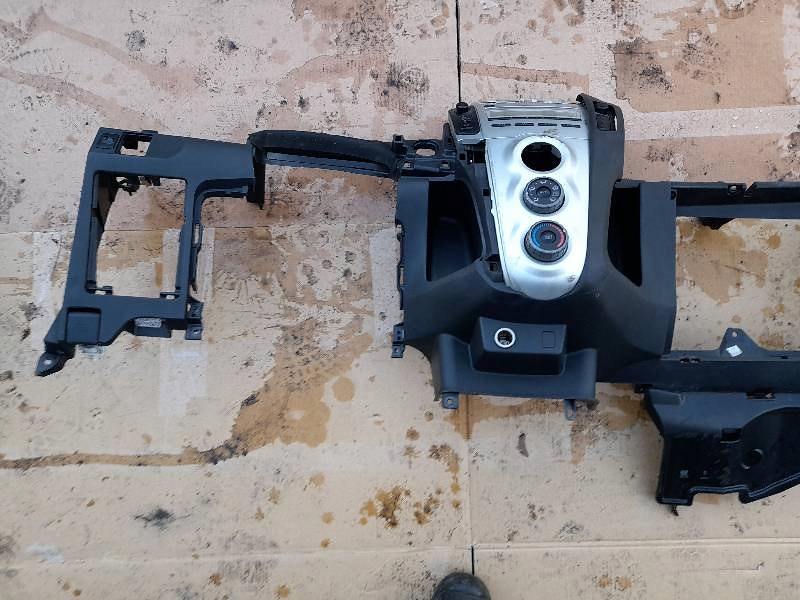 фото №10, Приборная панель приборная toyota yaris ii