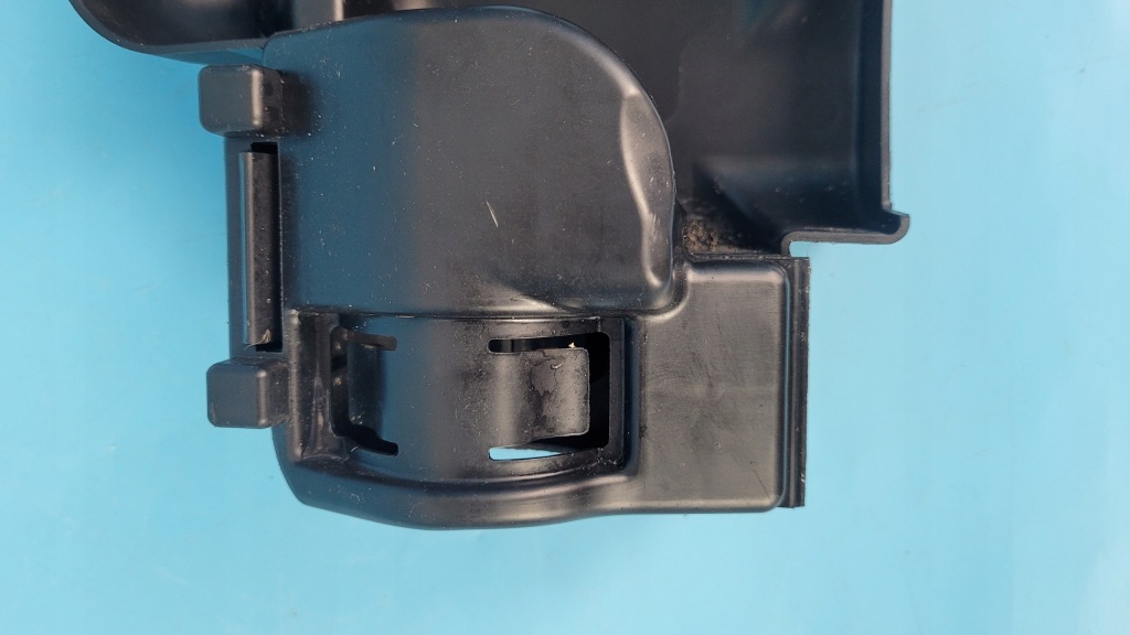 Peugeot 508 ii 22r захист амортизатора права 9827486380 в Україні